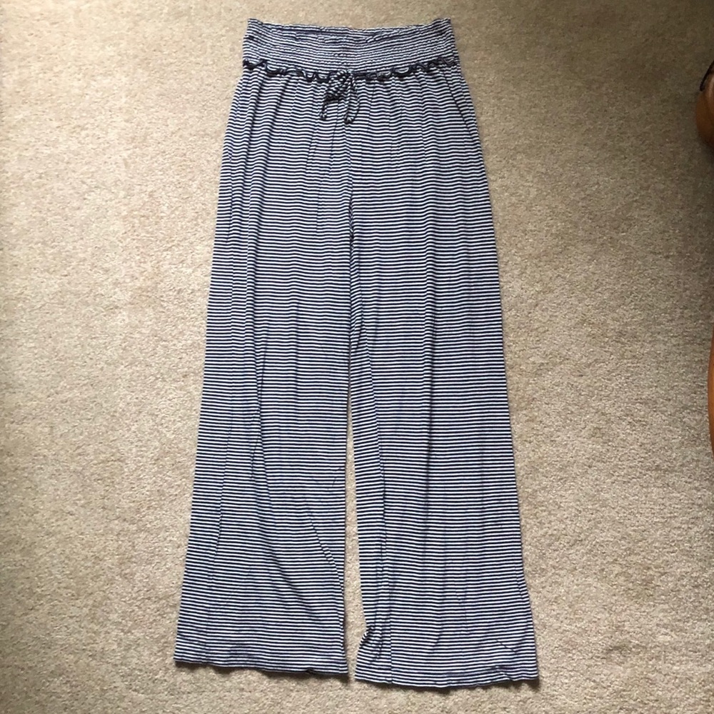 SALE!! Aerie Super Soft Comfy Navy Striped Pants